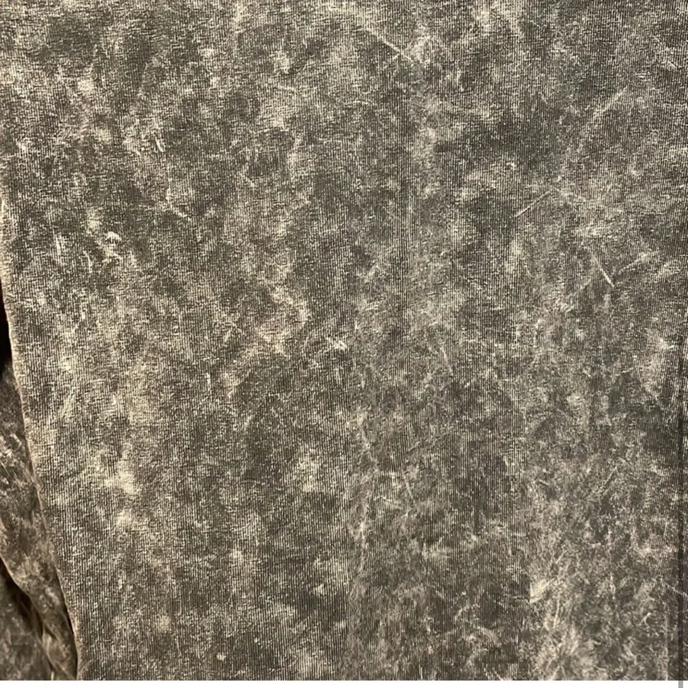 Distressed Gray Bidycon Longsleeve Dress - Picture 4 of 4